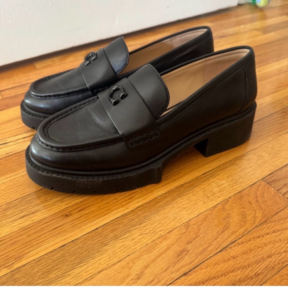 Coach Leah Loafer 🖤🖤 - Picture 4 of 9